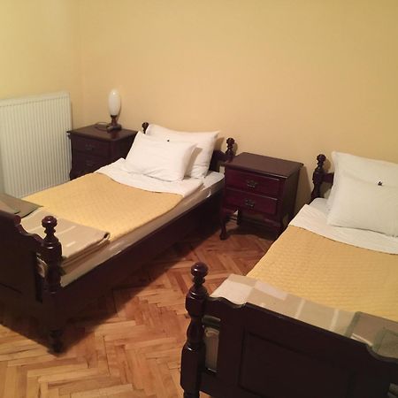 Bed & Breakfast Karavan Raška Kamer foto