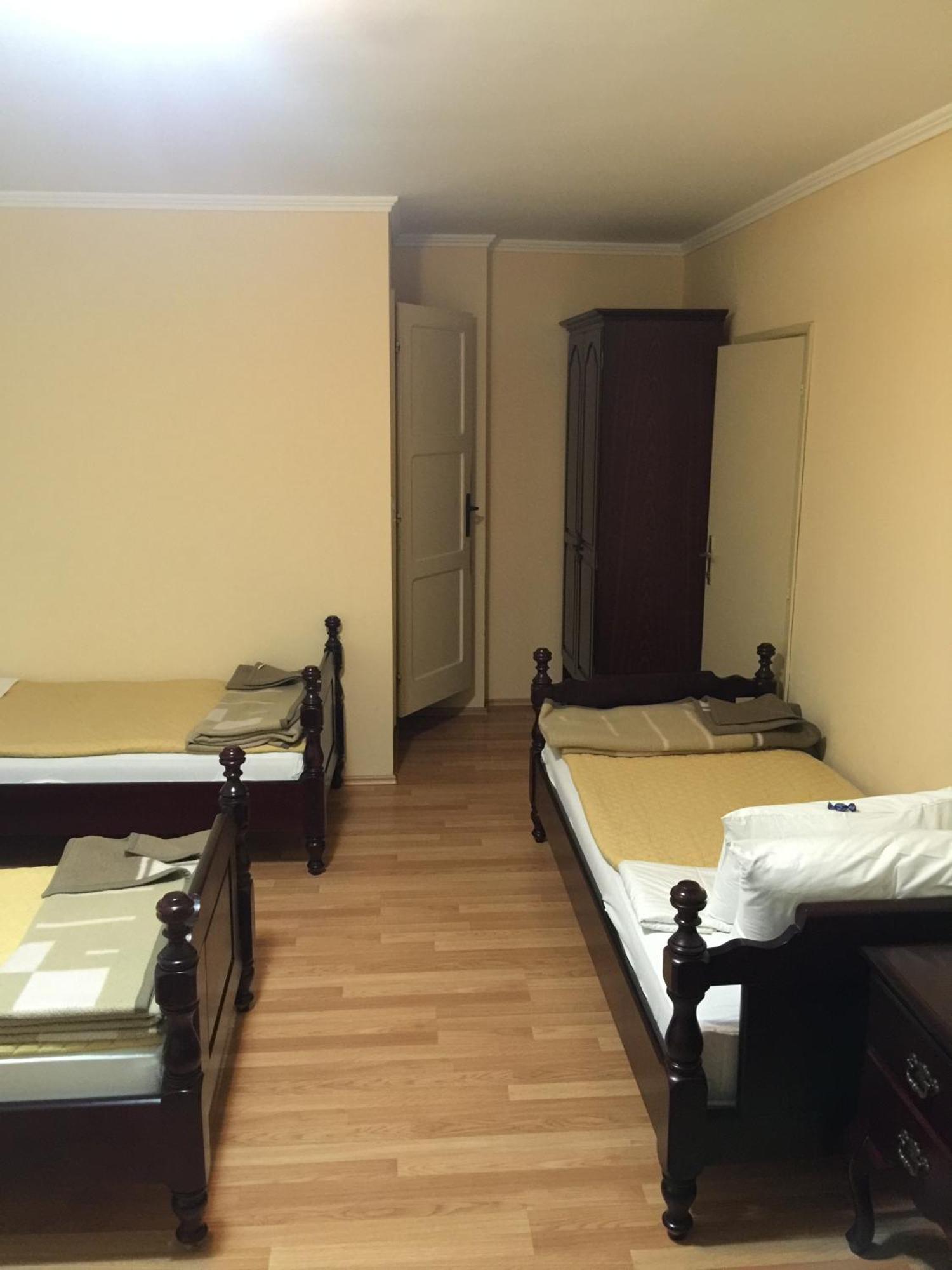Bed & Breakfast Karavan Raška Kamer foto